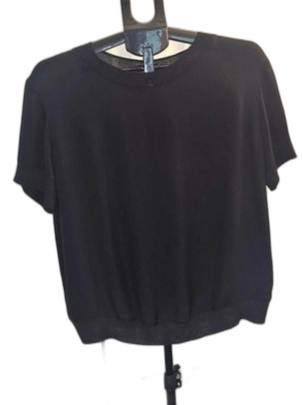 Vince Short Sleeve Silk Top in Black Size Medium